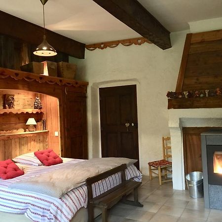 Bed and Breakfast Les Means Meolans-Revel Exterior foto