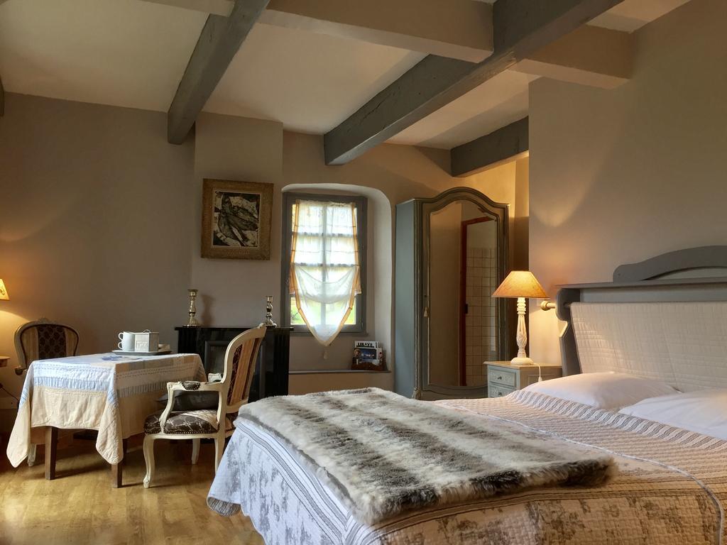 Bed and Breakfast Les Means Meolans-Revel Exterior foto