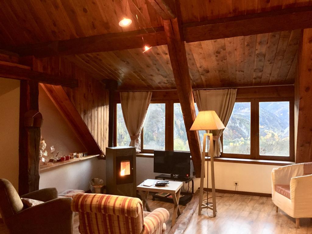 Bed and Breakfast Les Means Meolans-Revel Exterior foto