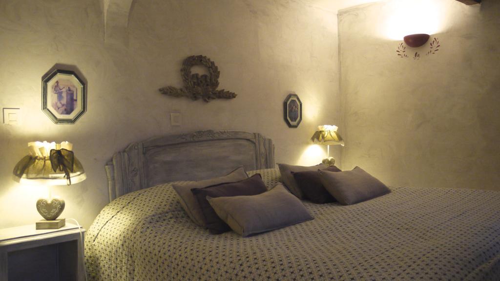 Bed and Breakfast Les Means Meolans-Revel Exterior foto