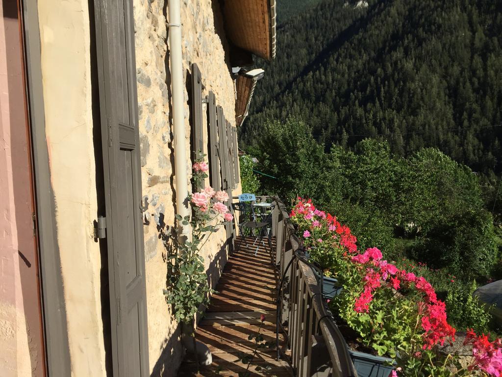 Bed and Breakfast Les Means Meolans-Revel Exterior foto