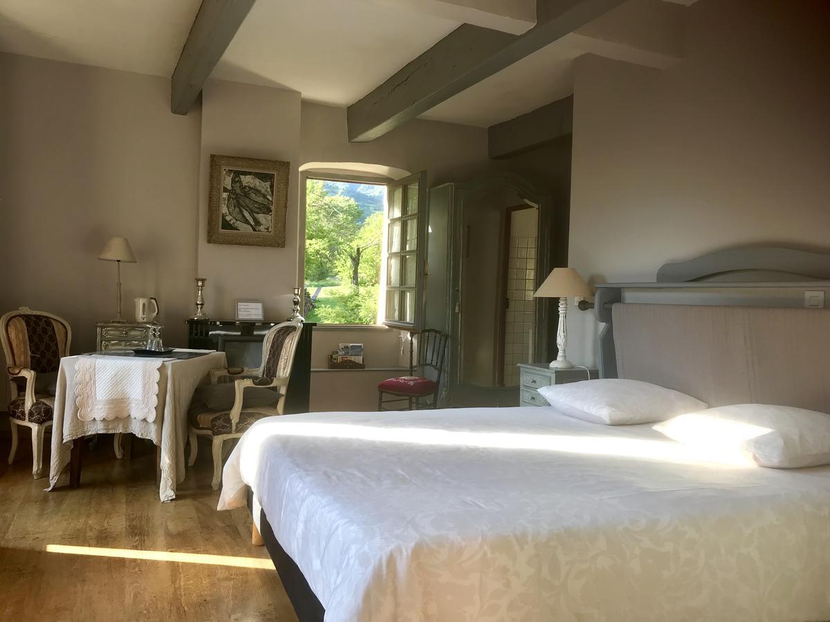 Bed and Breakfast Les Means Meolans-Revel Exterior foto