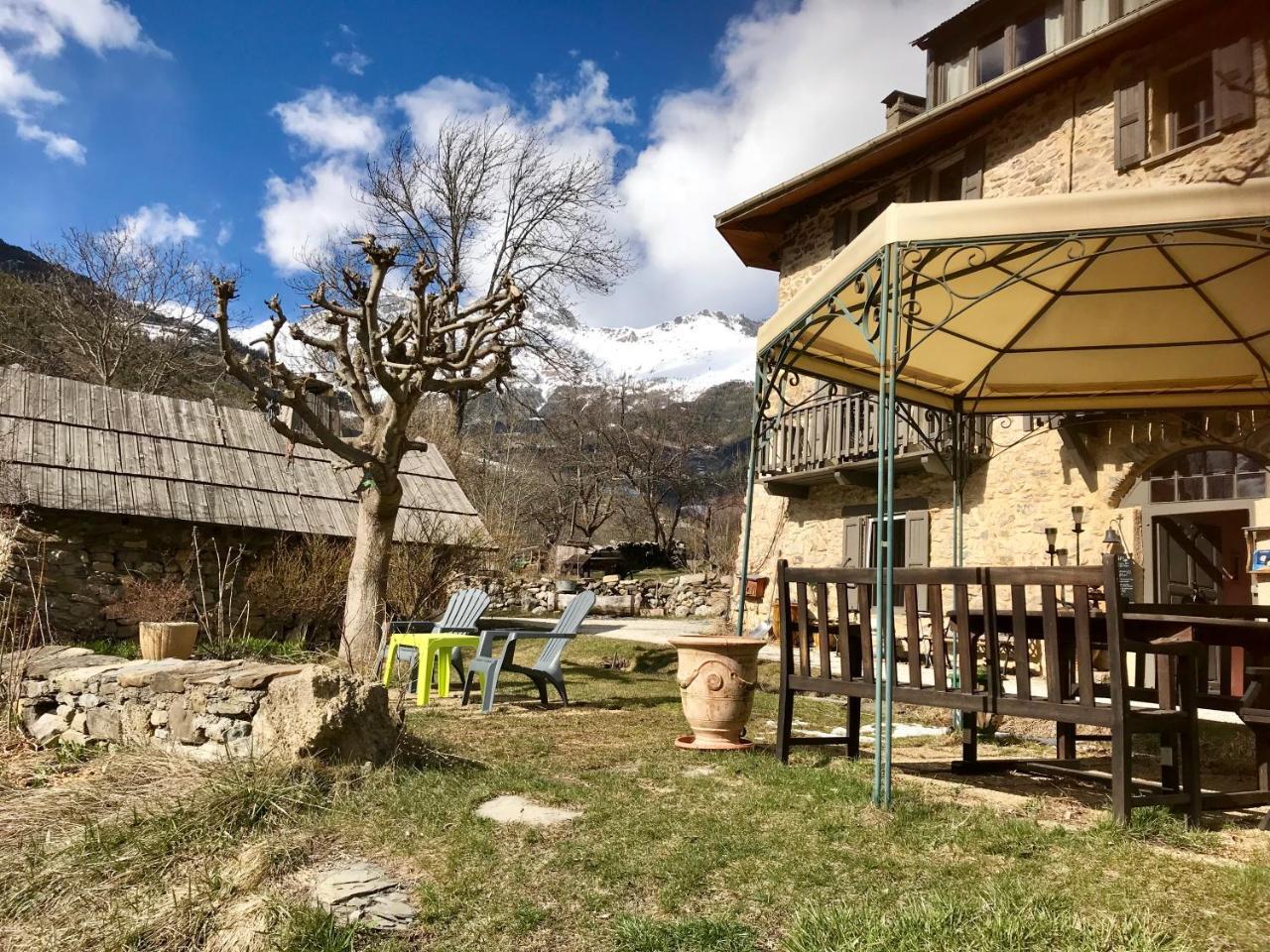 Bed and Breakfast Les Means Meolans-Revel Exterior foto
