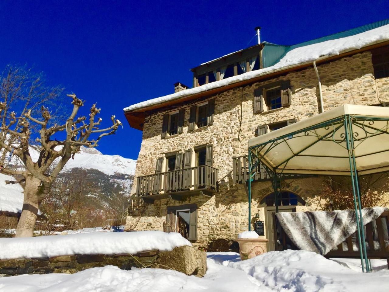 Bed and Breakfast Les Means Meolans-Revel Exterior foto