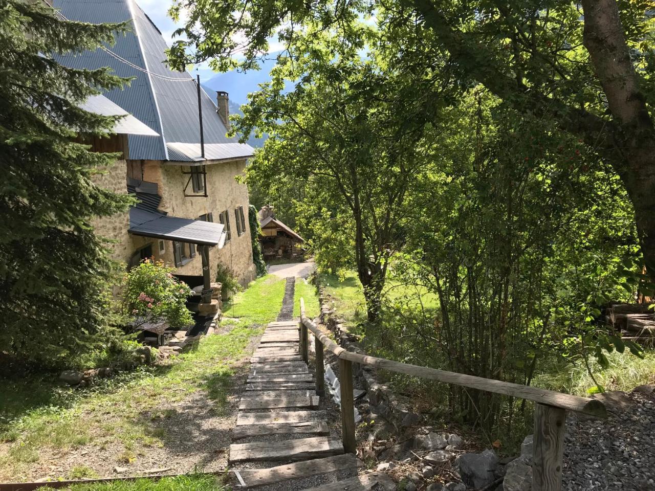 Bed and Breakfast Les Means Meolans-Revel Exterior foto