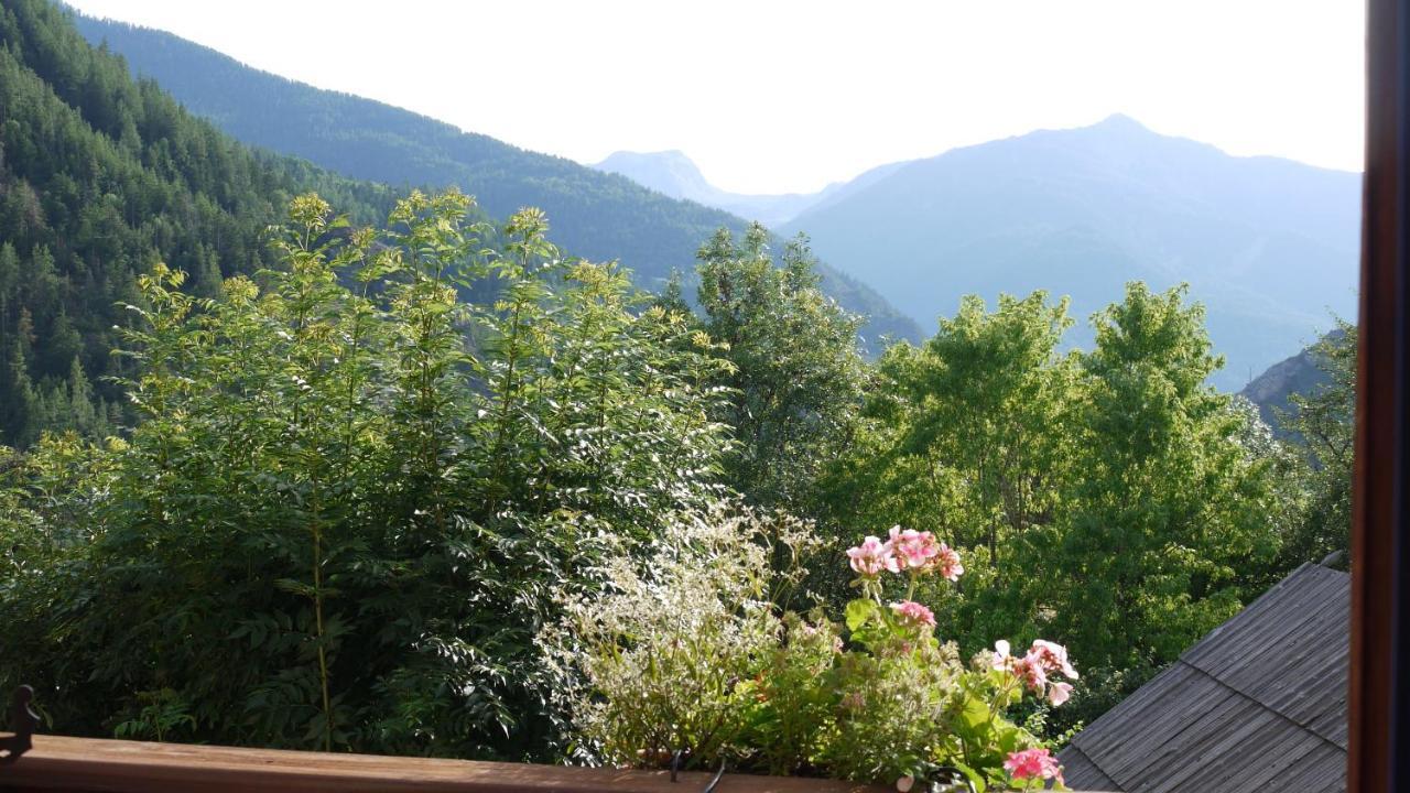 Bed and Breakfast Les Means Meolans-Revel Exterior foto